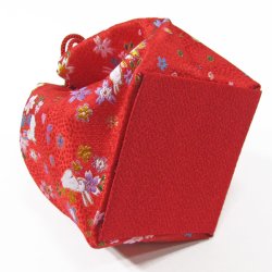 画像2: うさぎ柄金襴生地角底巾着
