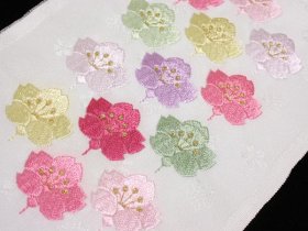 画像: 七五三女の子正絹桜刺繍半襟