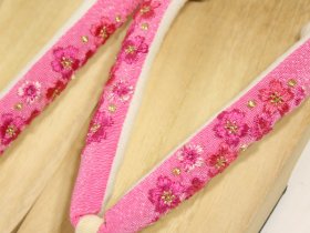 画像: 女性桜刺繍白木下駄LLサイズ